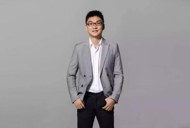 拼多多黄峥:身价千亿,赚钱速度超比尔·盖茨,他凭什么成功?