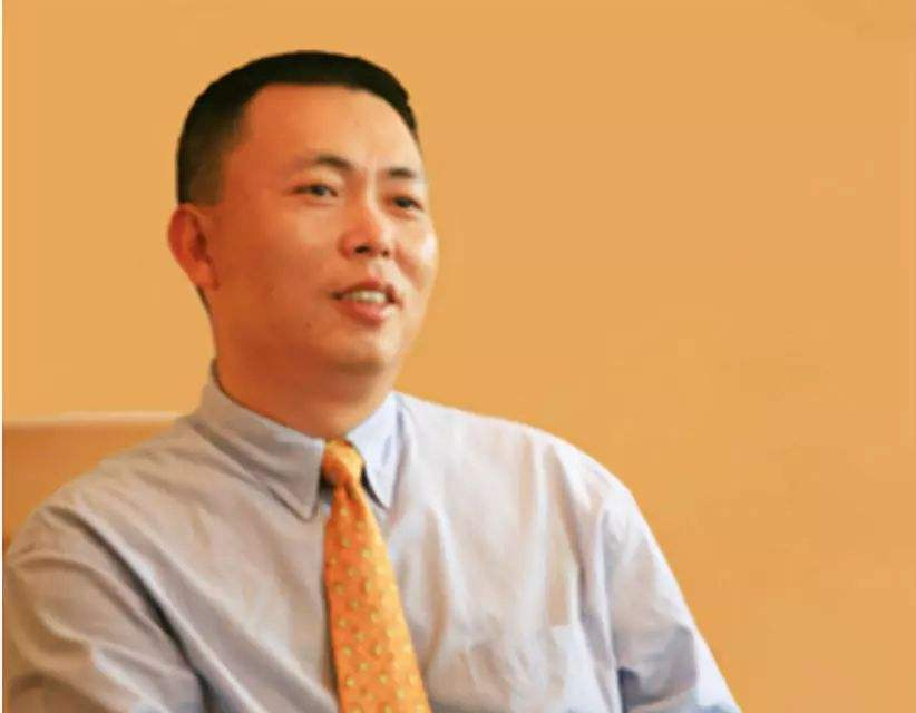 拼多多黄峥:首位白手起家的80后千亿富豪,谁成就了他?