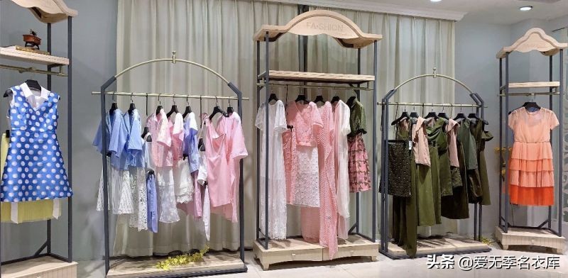 网上的精品女装店货源靠谱吗?这些网上批发陷阱需提防