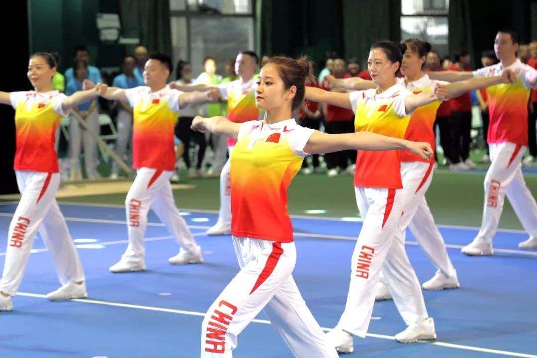 这个思维差别，决定谁在正确地做事，谁在做正确的事