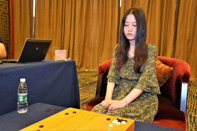 马云也曾是棋痴，而阿里最近又多了一位世界夺冠的95后围棋小魔女