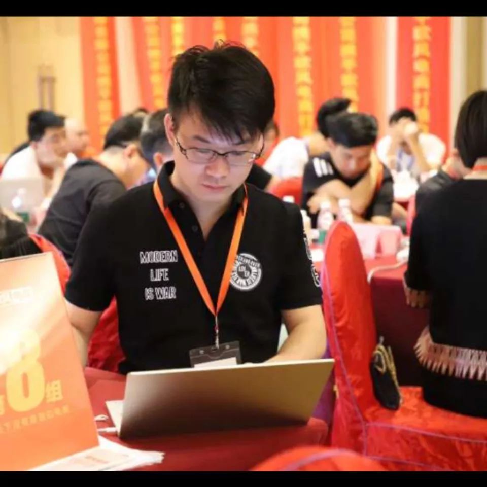 年销售额三千万卖家，通过微信，实现线上布局变现渠道，线下打造品牌知名度