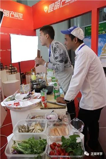 看完今天的农博会直播，感觉我一双手都不够剁！