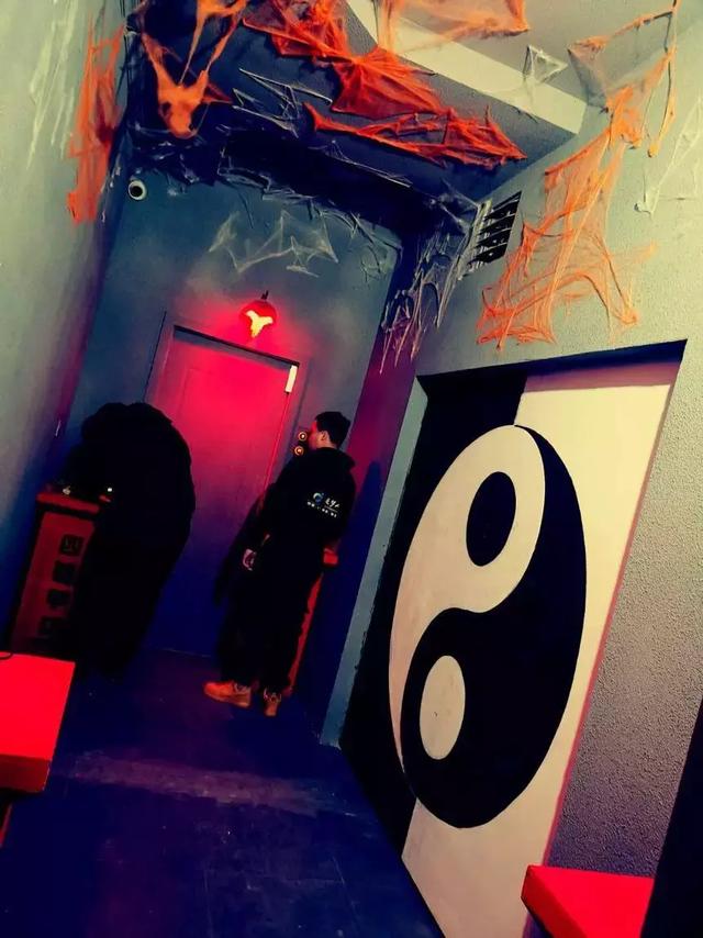 生意失败，差点自杀，他逃脱人生的“密室关卡”，如今年入百万