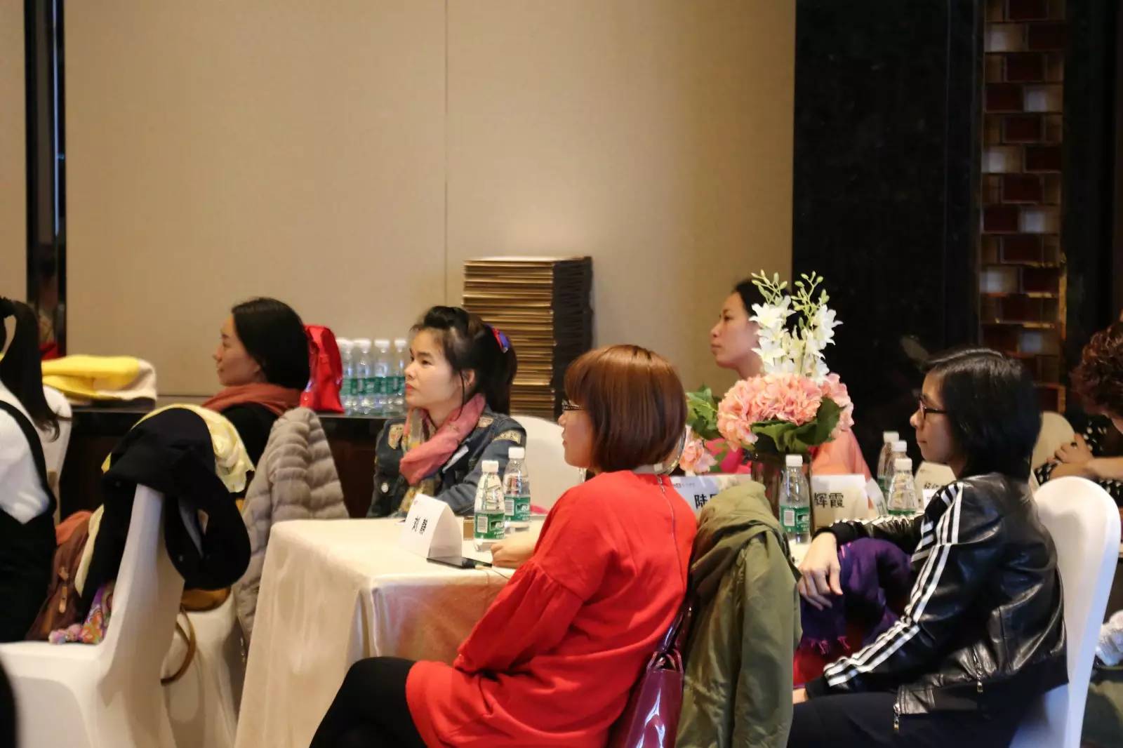 微店美美课堂 | 东莞女工的小小梦想