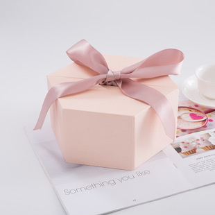 创意六边形生日礼物花束礼盒鲜花盒婚礼伴手礼翻盖首饰礼品盒厂家