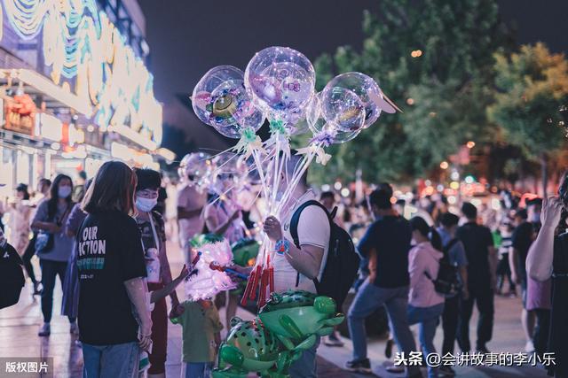 地摊经济火了,盘点摆地摊最畅销的十大暴利商品