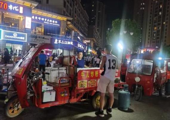 地摊地济开启后，卖什么利润大？试试这6大产品，成本小，易赚钱