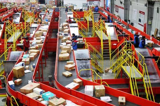 扬言要超越顺丰，现在却亏损严重，京东物流问题出在哪里？