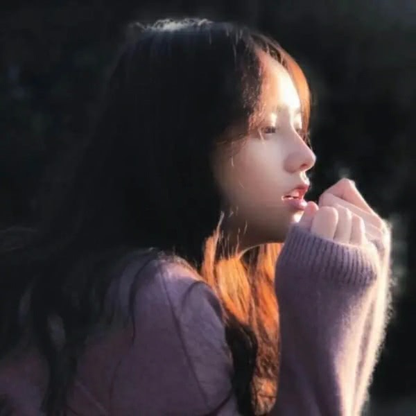 神仙~女生头像 | 夏天有着迟暮的霞光,正如晚来的你皆是笑意