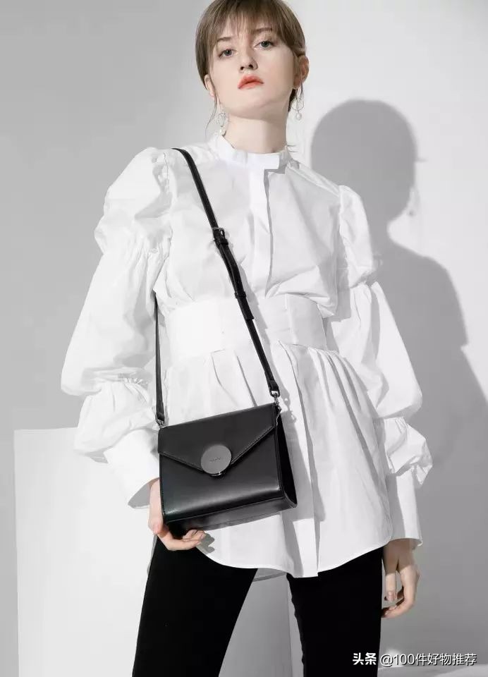 还在看ZARA,HM,这5家超好看的tb包包店铺了解一下?