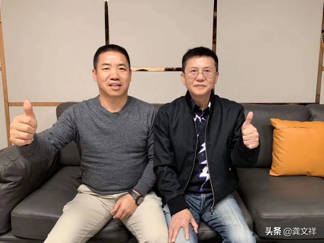 用抖音做微商：1个人做抖音，粉丝3.9万，招了2000个代理